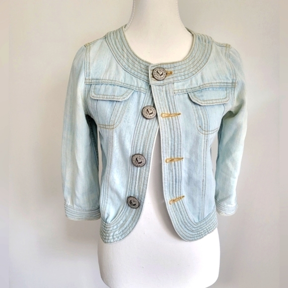 90'S Vintage RAMPAGE Cropped Jean Jacket with 3/4 Sleeves and Heart Buttons - Picture 2 of 7